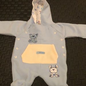 Nwot 3-6 month boys fleece bunting. Never worn